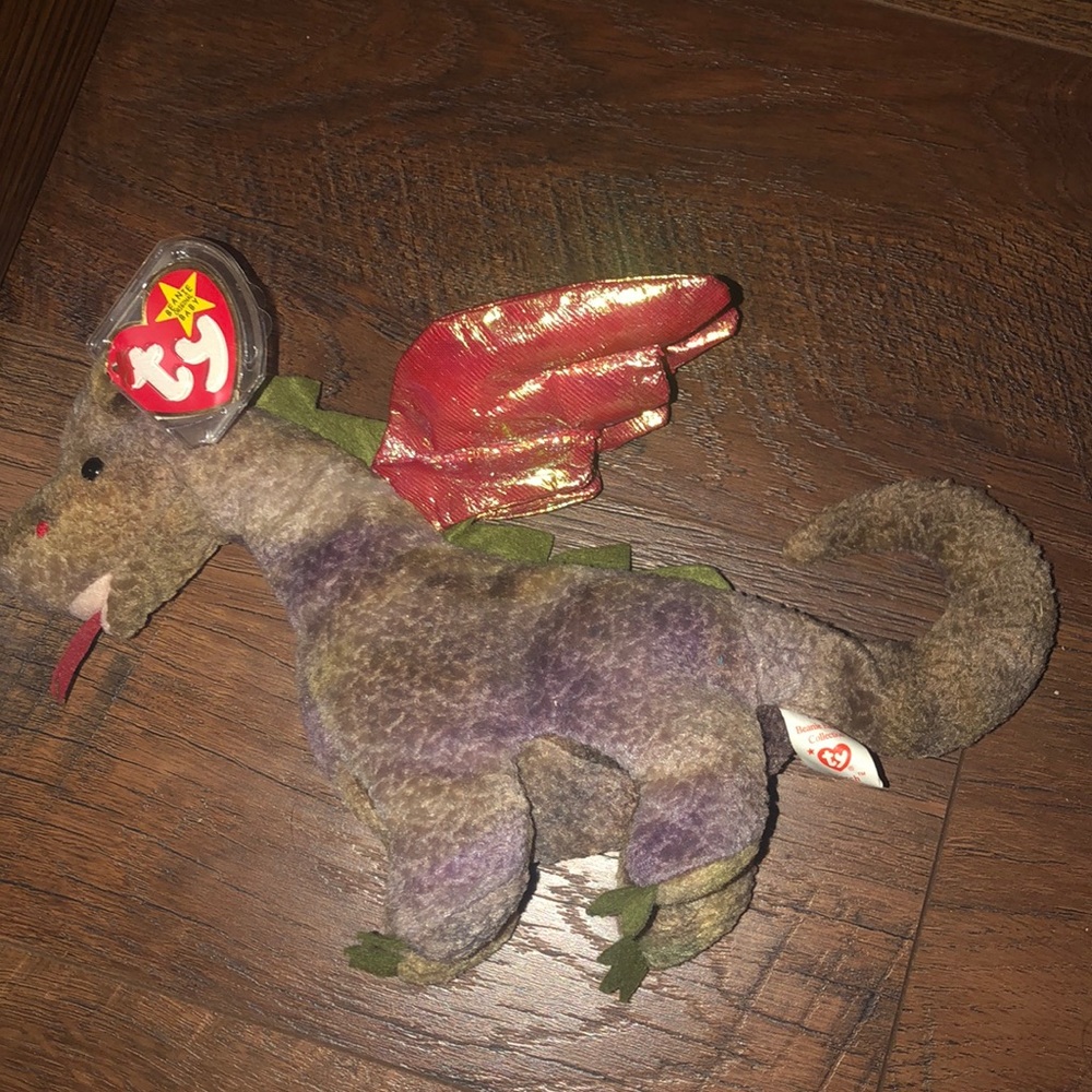 Dragon beanie baby